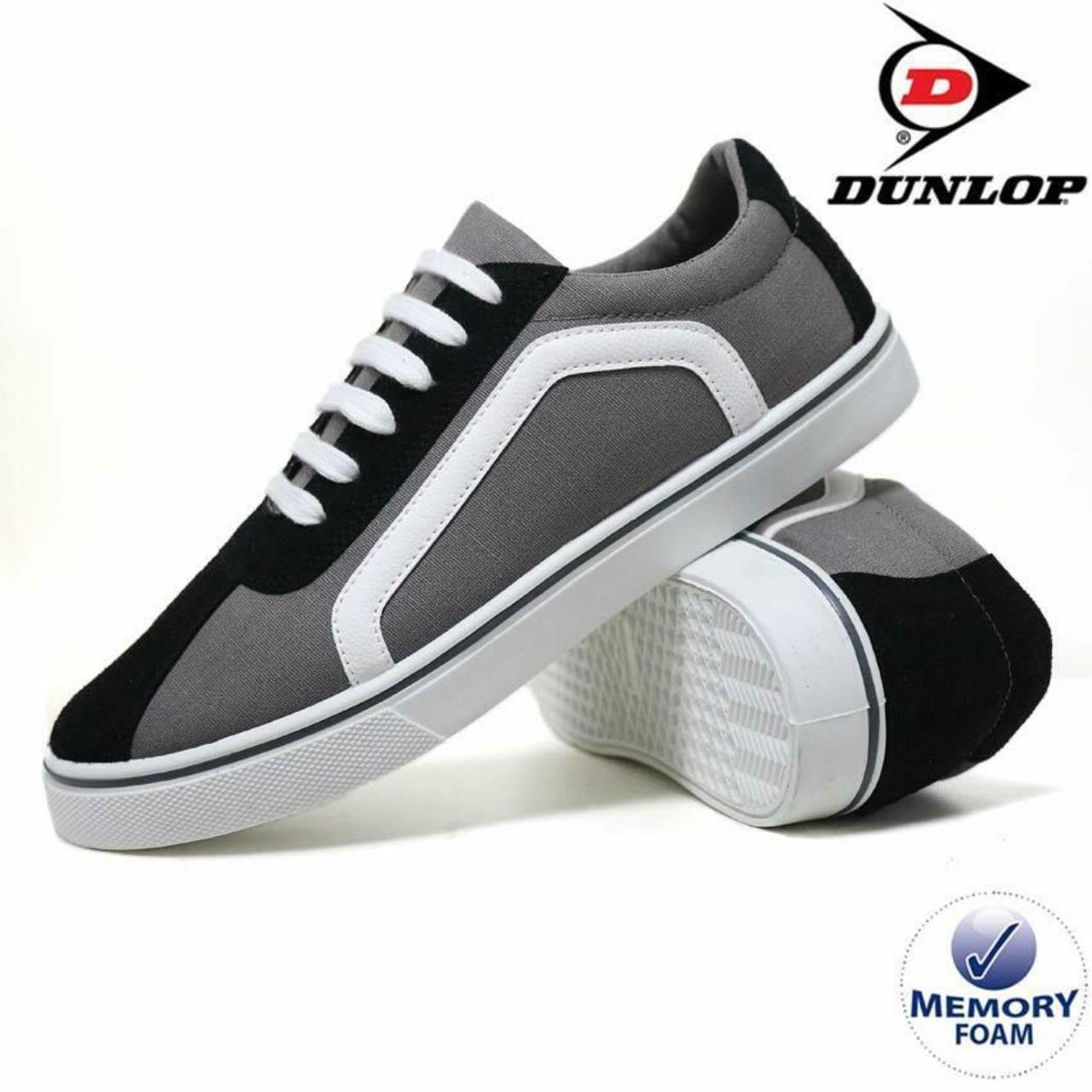 dunlop canvas pumps