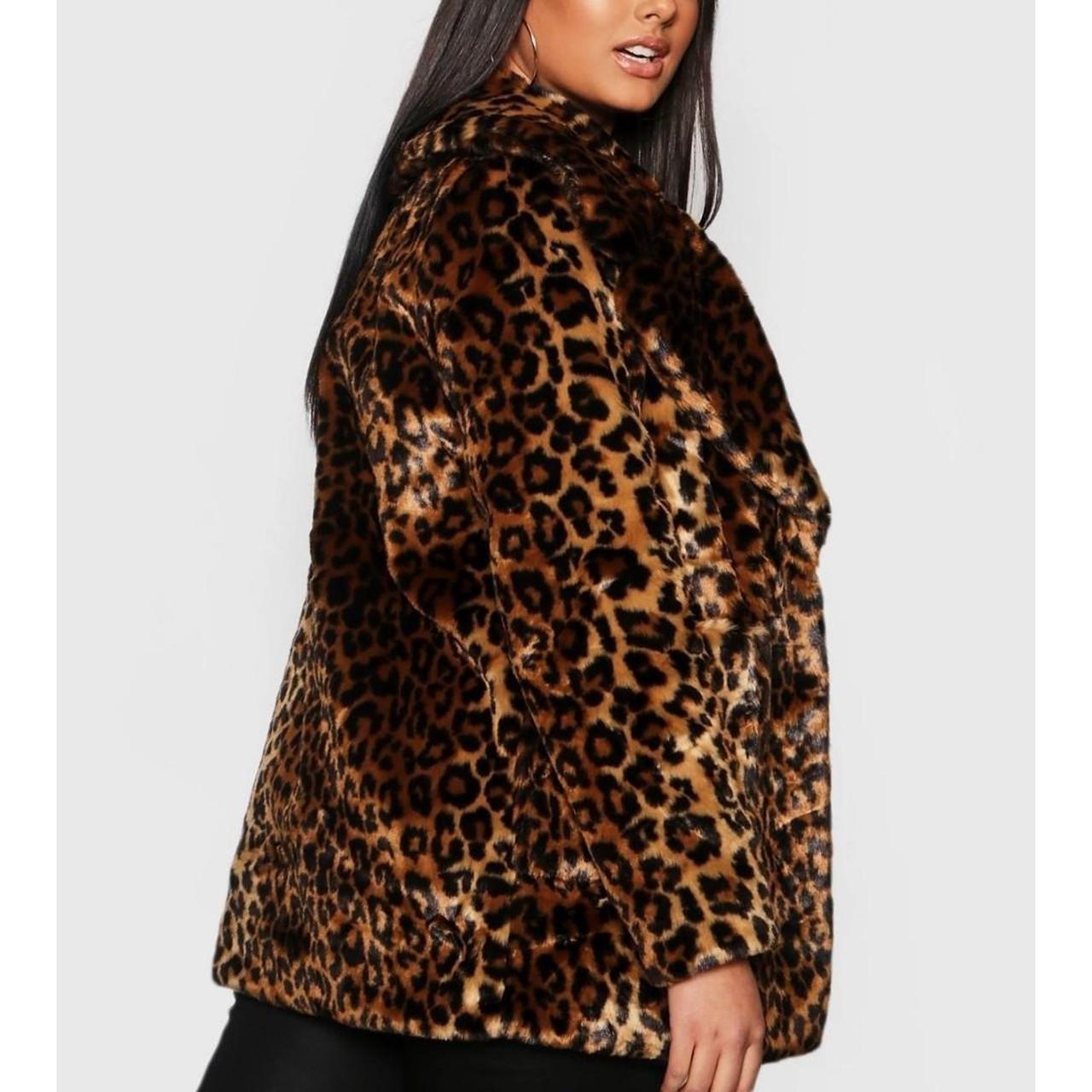 Boohoo Women's Black and Brown Coat Depop