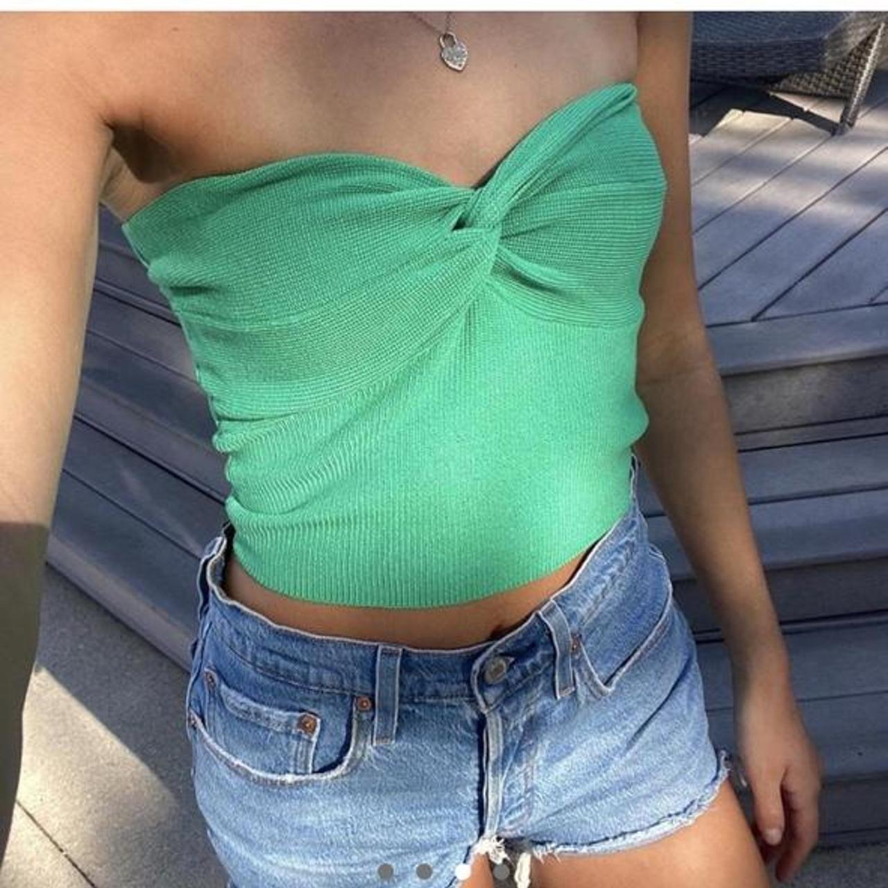 women-s-green-crop-top-depop