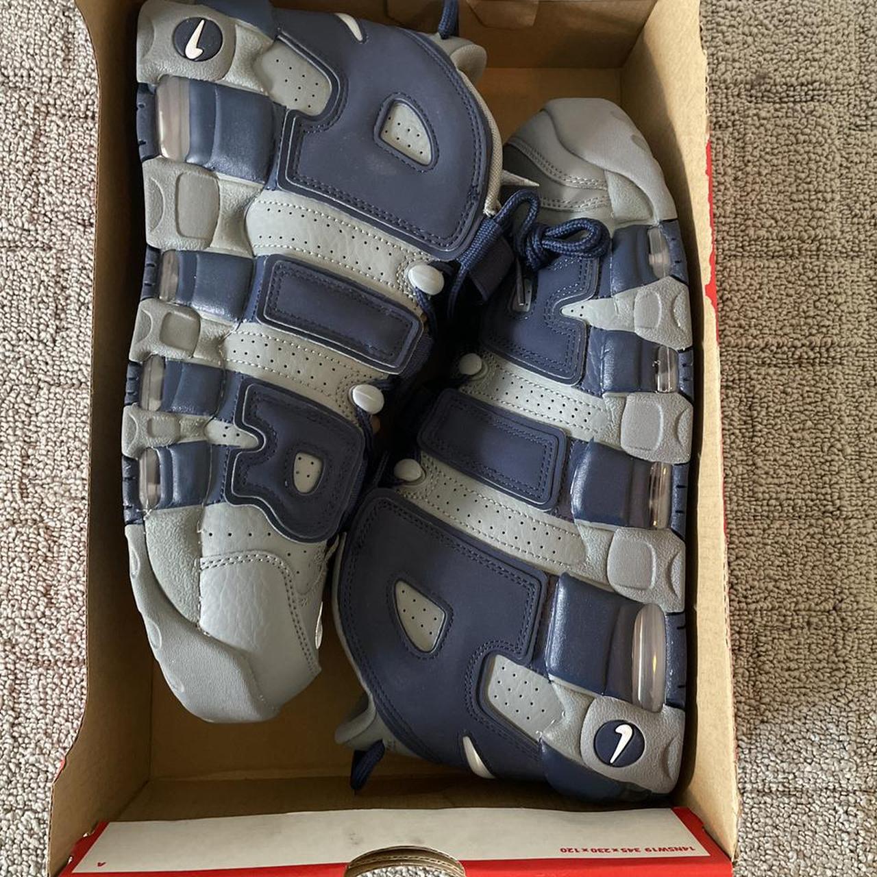 hoyas uptempo