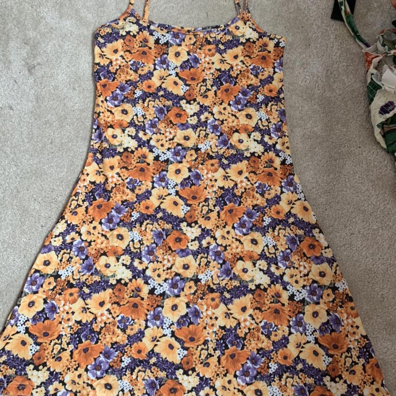 H&M orange flower dress size small suit size 8 or 10... Depop
