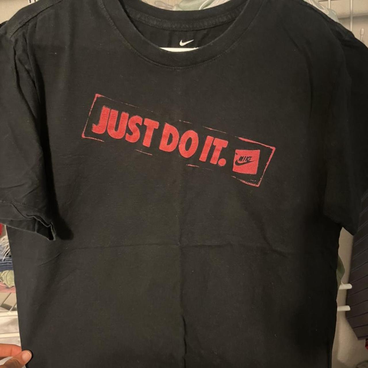 nike red tag t shirt