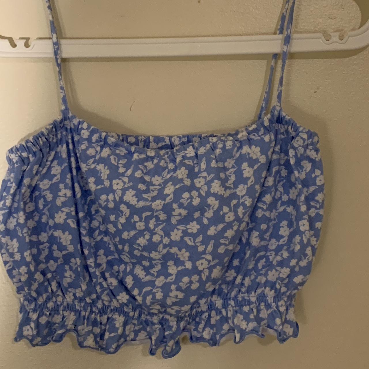 basic flower crop top summer croptop blue Depop