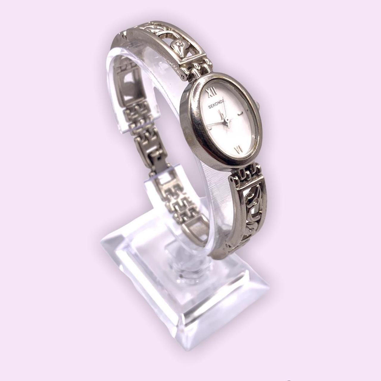 Renos White Dial Women's Analogue Watch- Silver : Amazon.in: Fashion