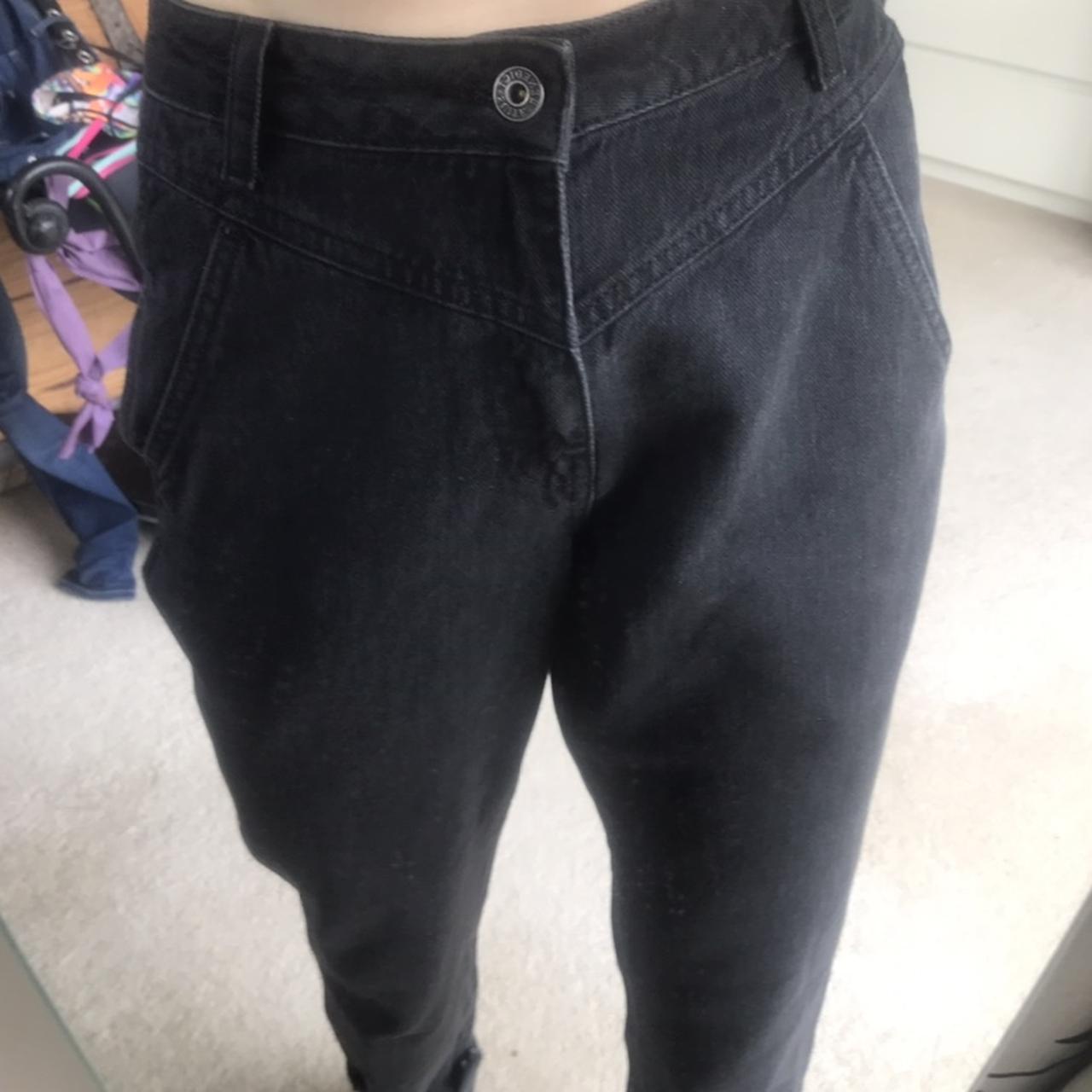 Cute black baggy mum/ boyfriend jeans Hardly worn - Depop
