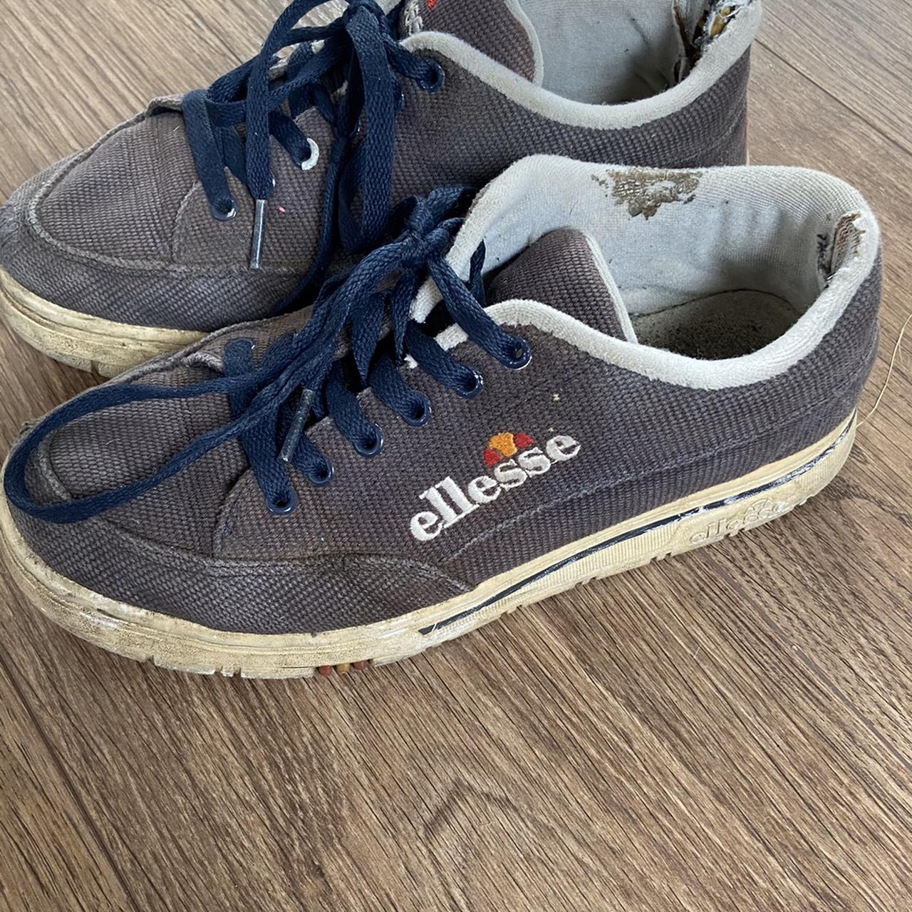 Ellesse trainers 90s on sale