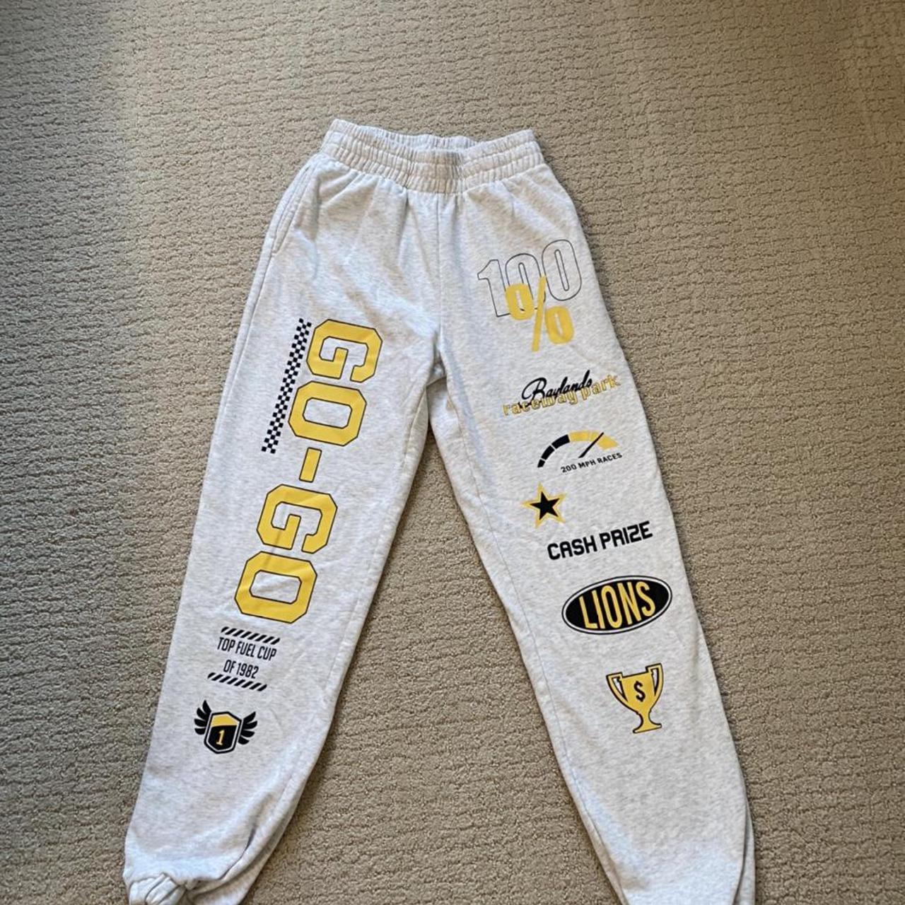 Super cute online sweatpants