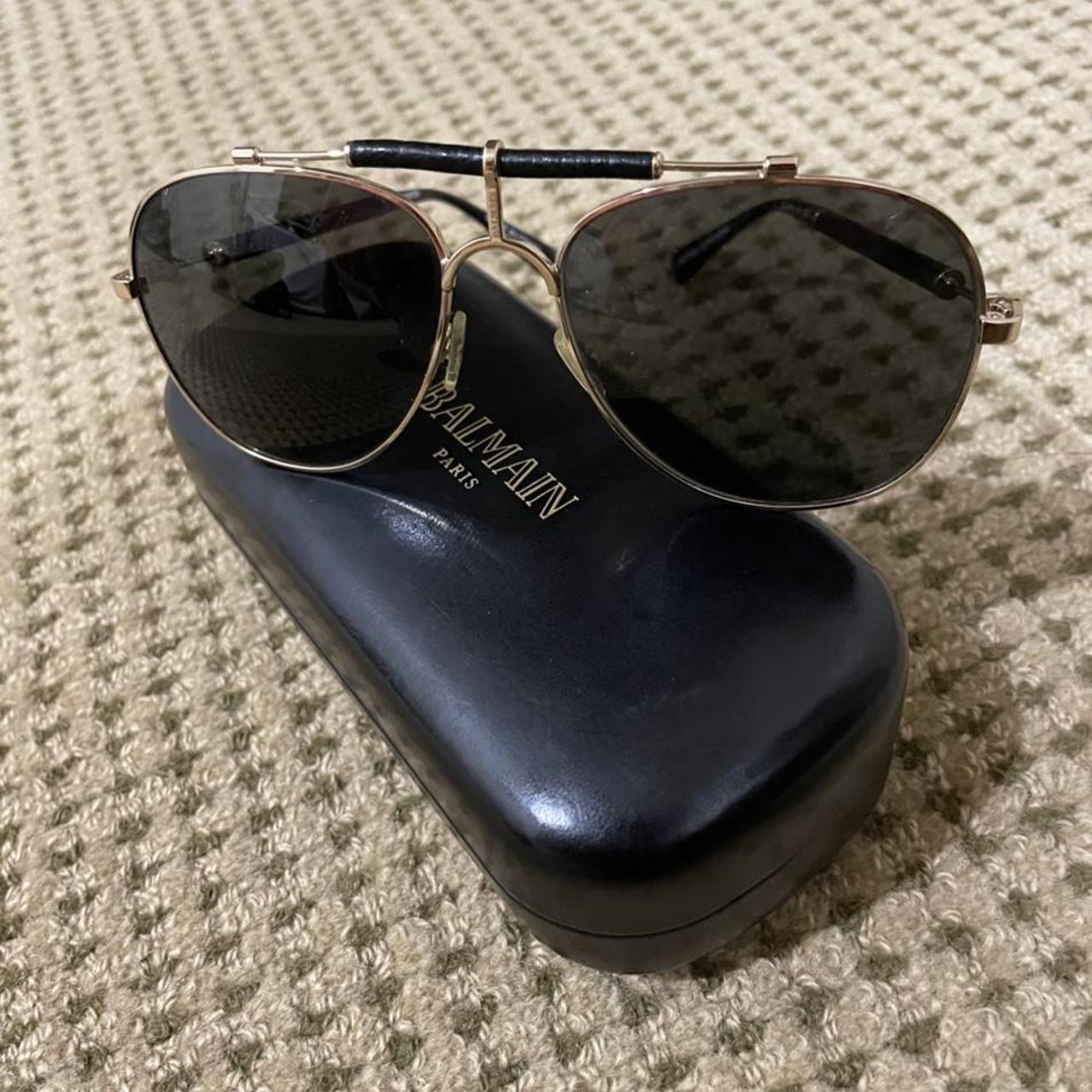 gold frame glasses gucci