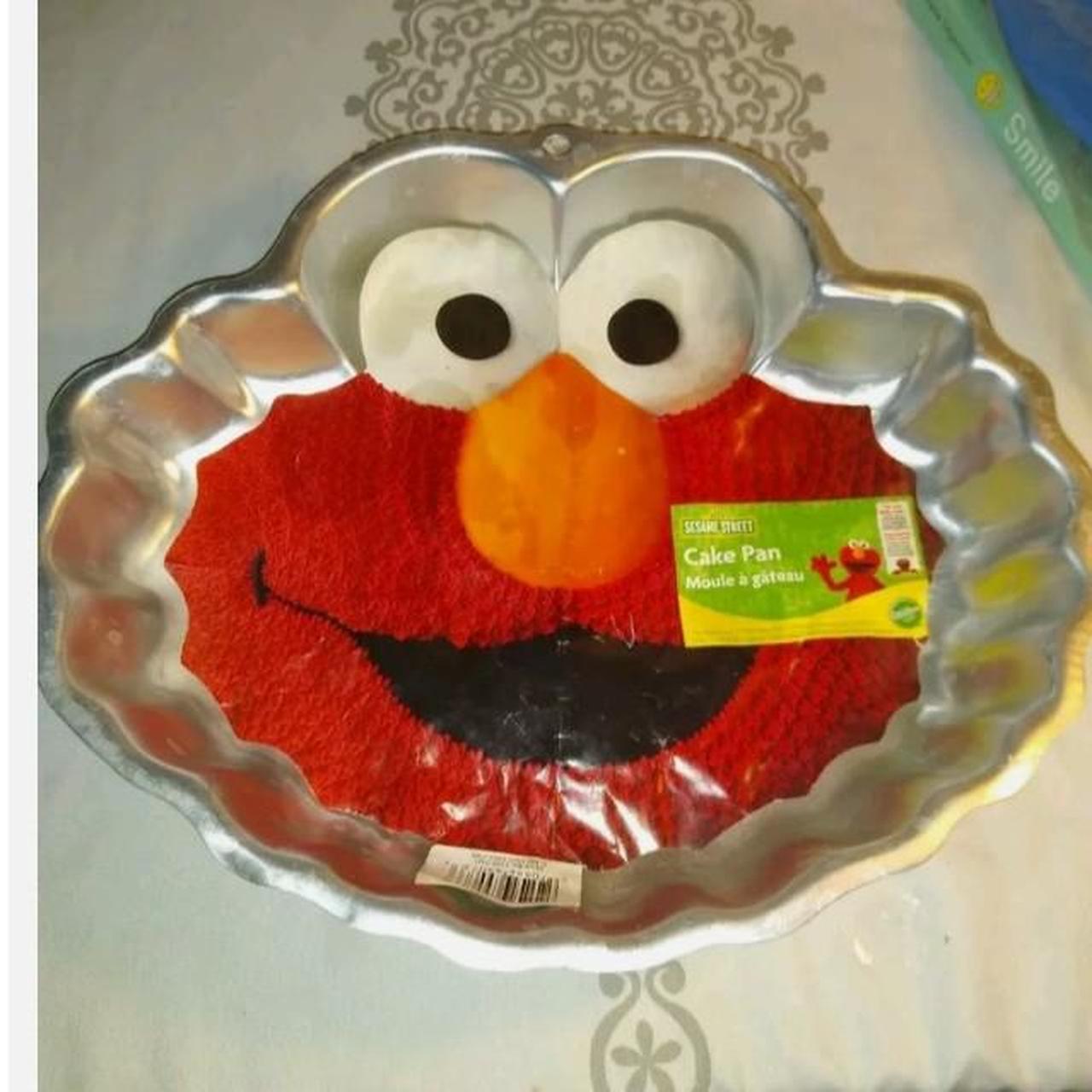 Elmo shop cake pan