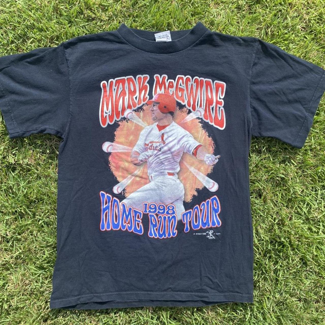 1998 Mark McGwire Home-run Tour graphic tee Size... - Depop