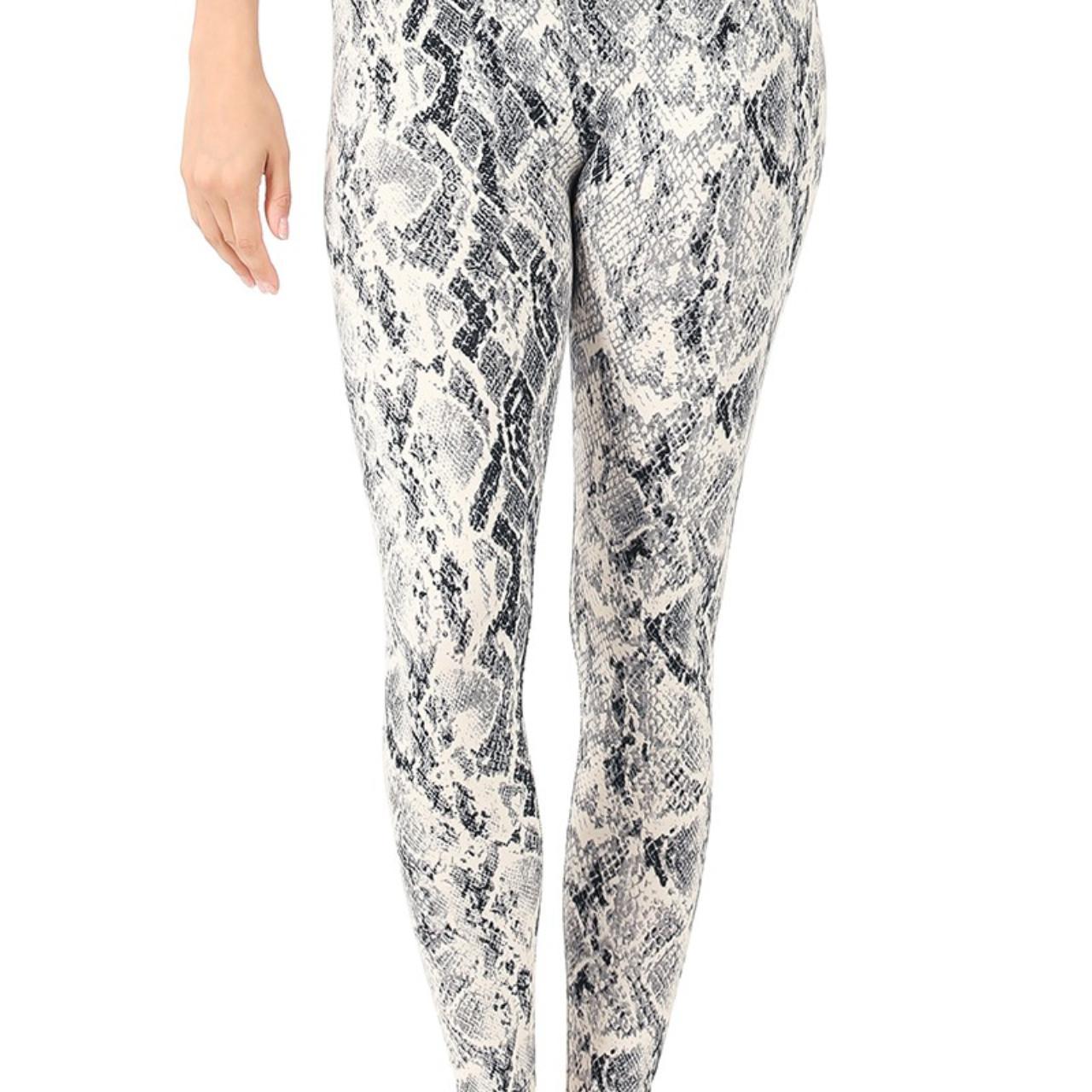 Snakeskin Print Workout Leggings in Grey & Black