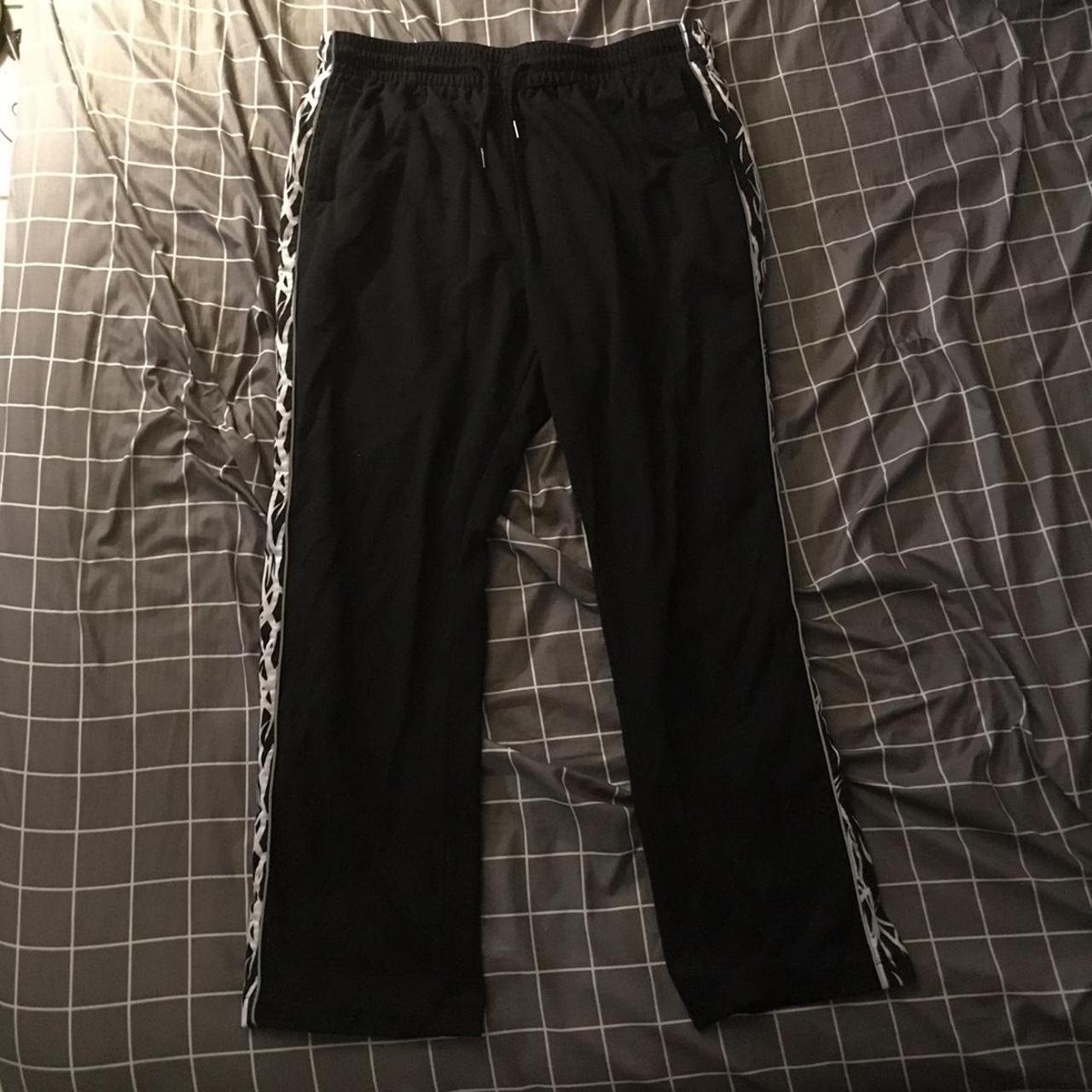 SHEIN Men's Black and White Joggers-tracksuits | Depop