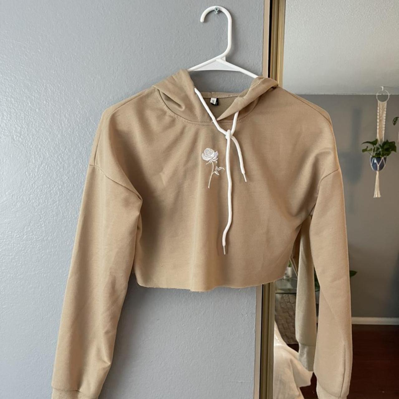 flowers.and.gold nude rose cropped hoodie in size