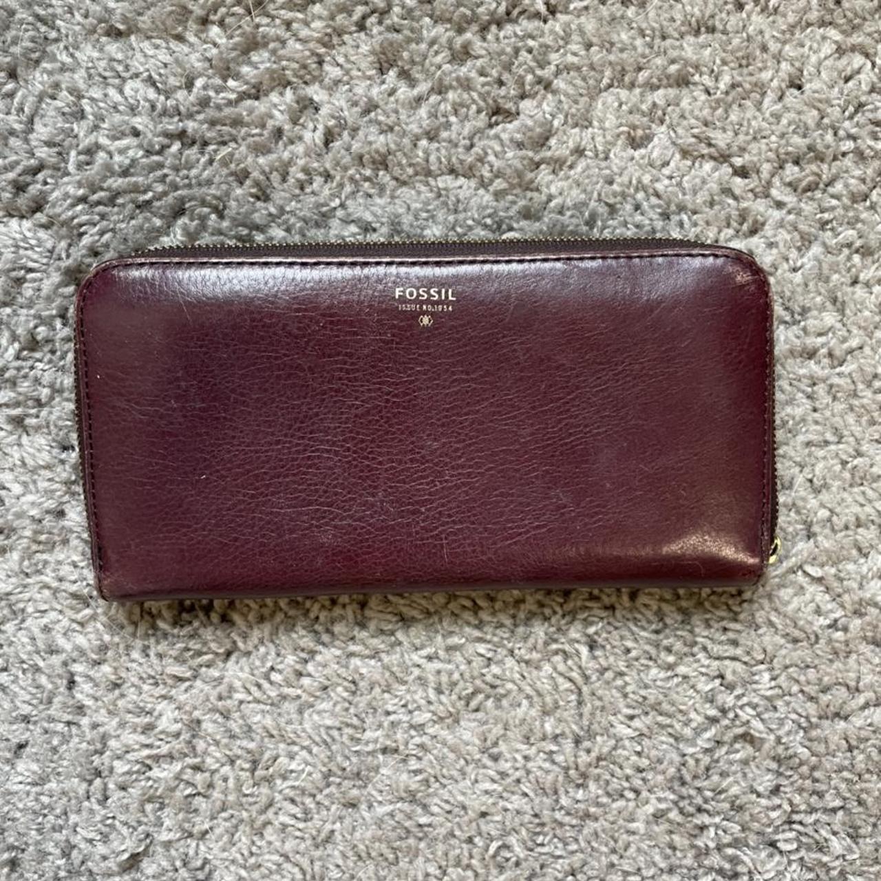 Fossil Burgundy Wallet The main zipper is missing... - Depop