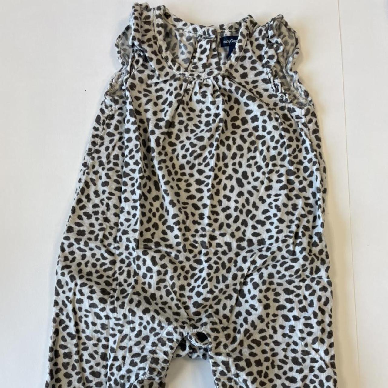 Baby gap corduroy romper (full length legs)