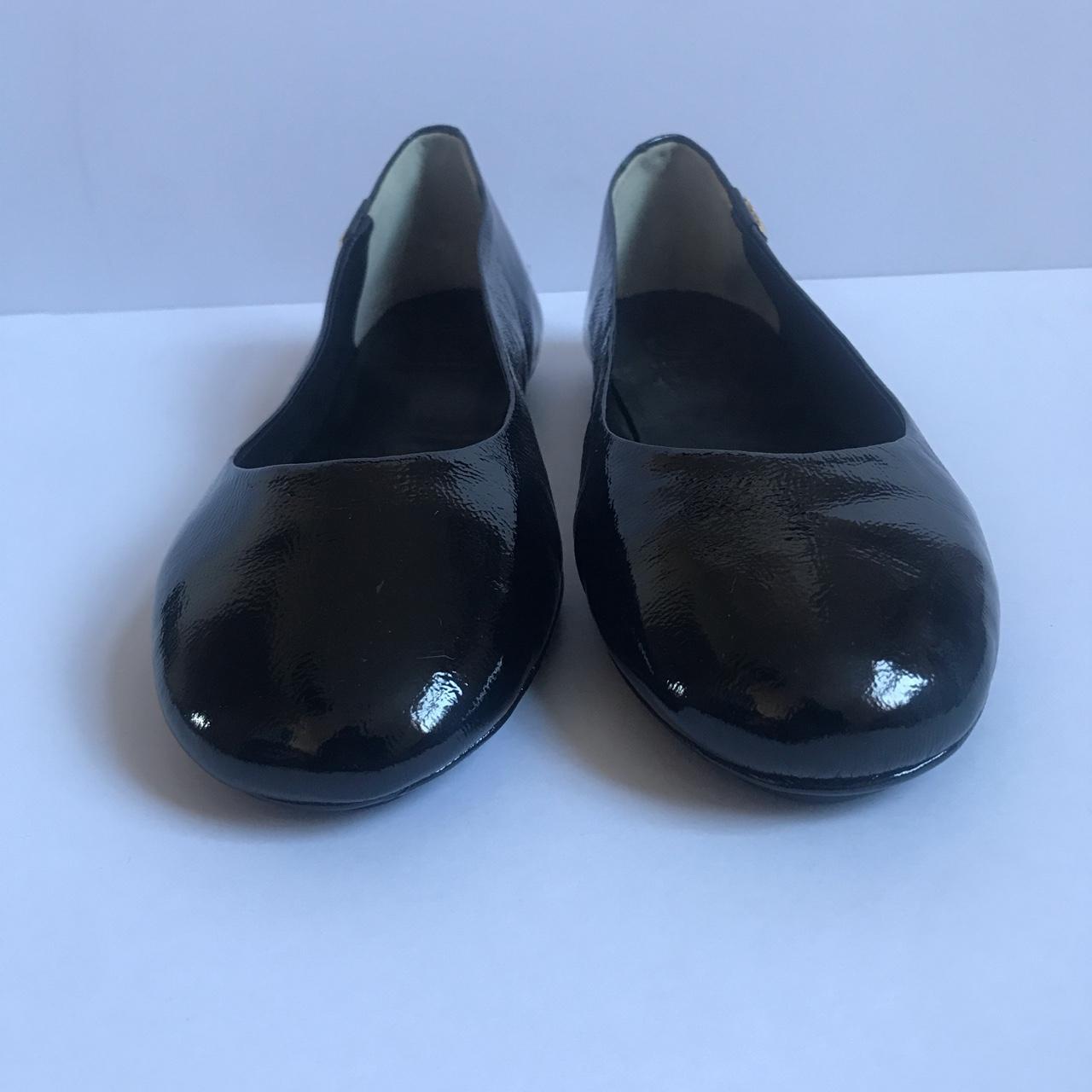 Tory Burch Women's Black Ballet-shoes | Depop