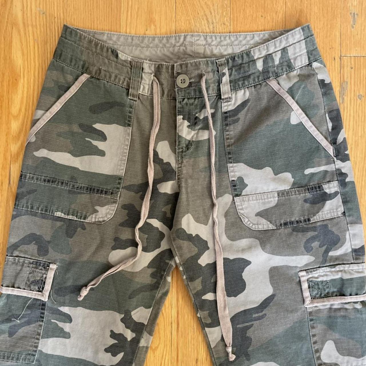 1990s vintage camouflage cargos with usable pockets... - Depop