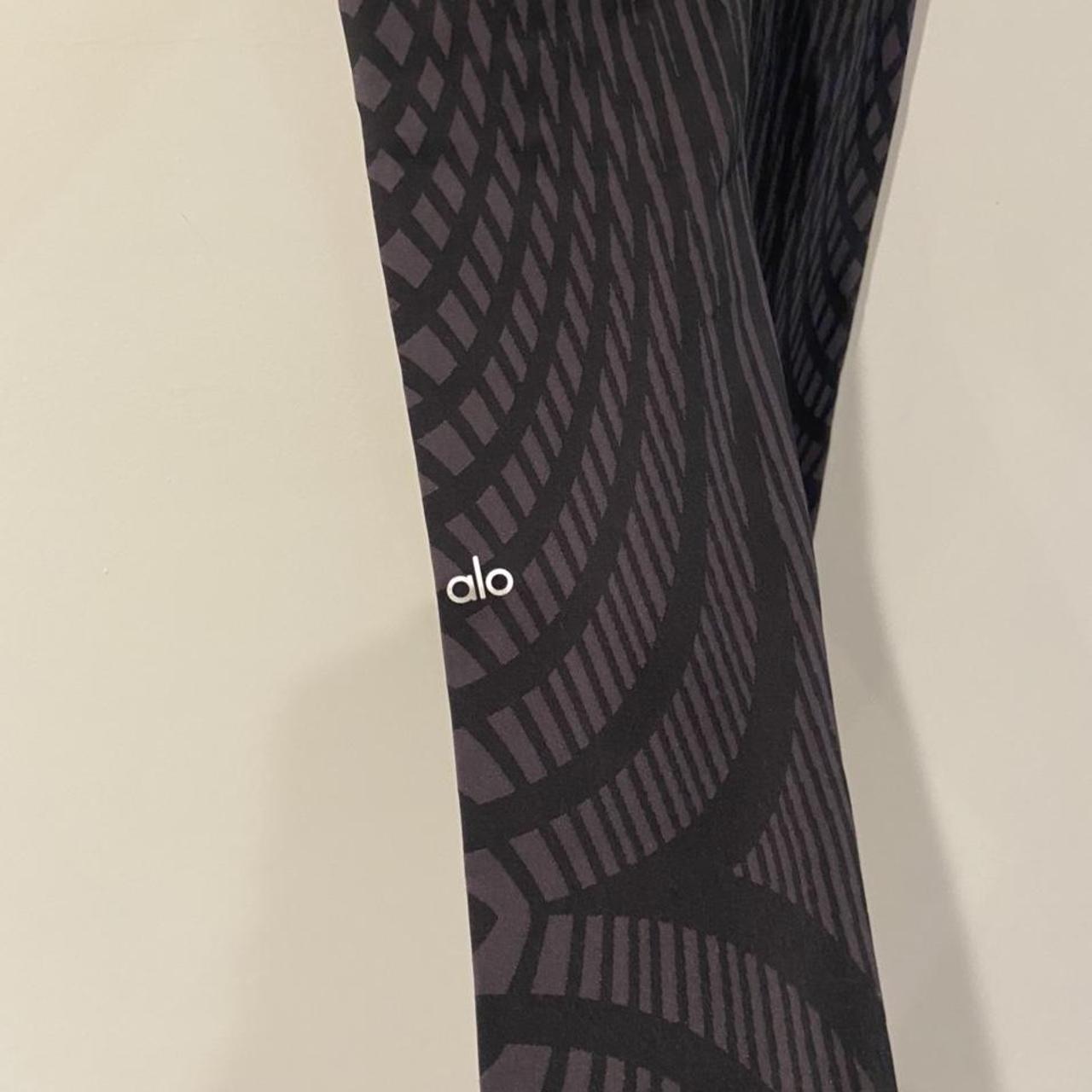 Product Image 3 - Alo Yoga Leggings
Size small
Great preowned