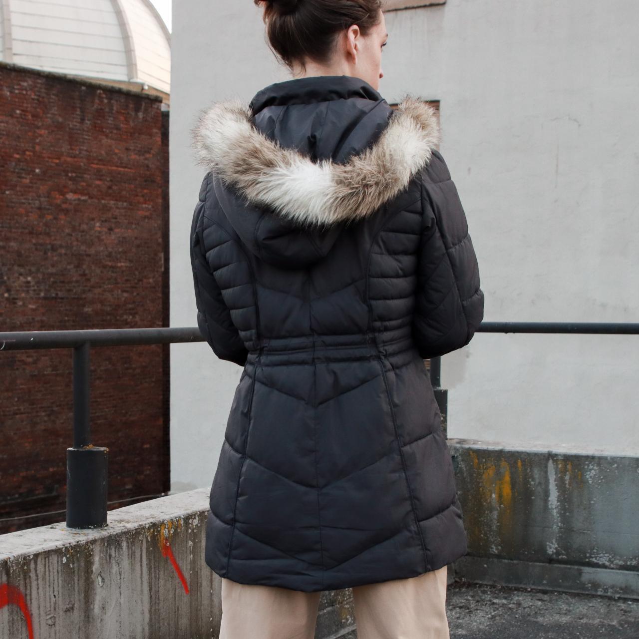 Product Image 3 - Stone grey puffer trench with