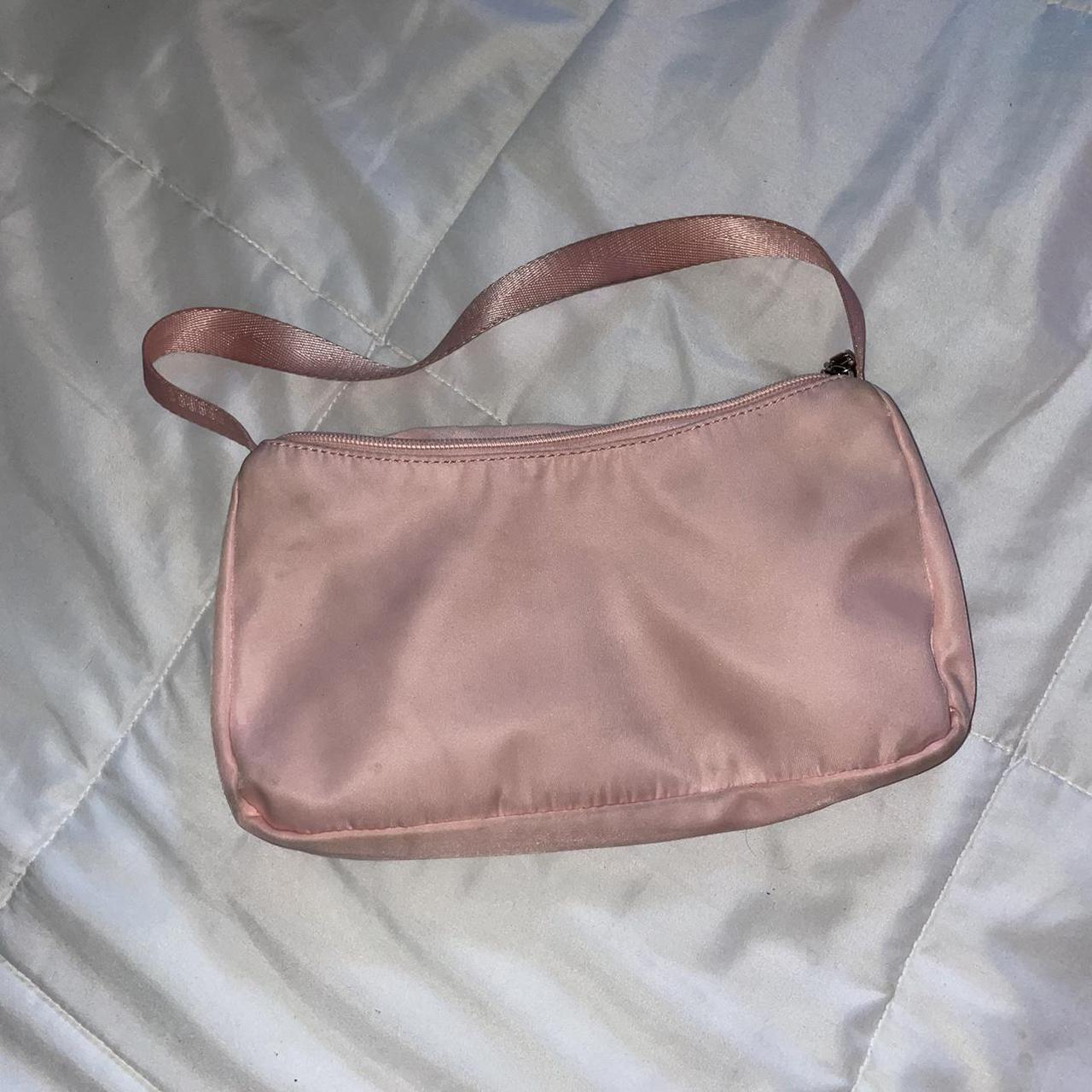 pink shoulder bag from small stain