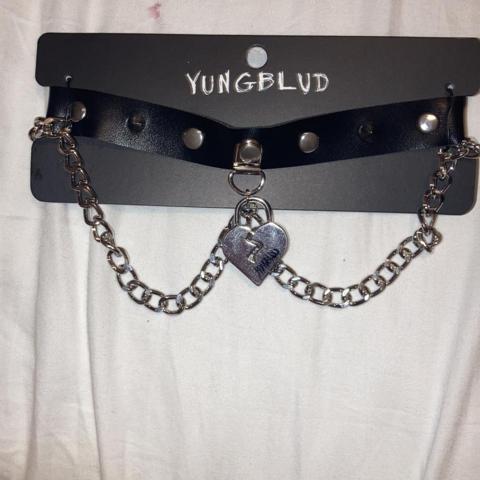 yungblud x hot topic