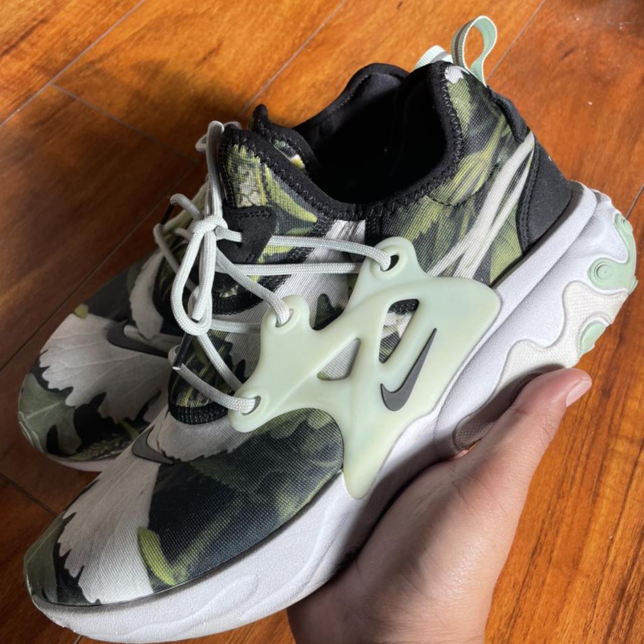 Slightly used Nike Presto React size 9.5 mens