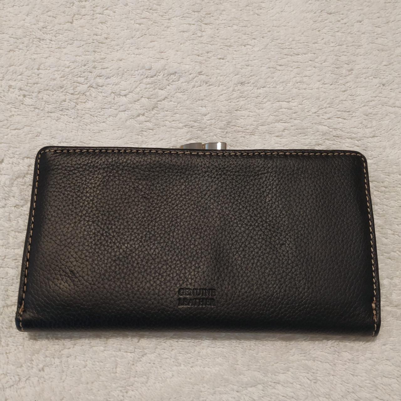 Guang Tong Long Leather Wallet, Women's Fashion, Bags & Wallets