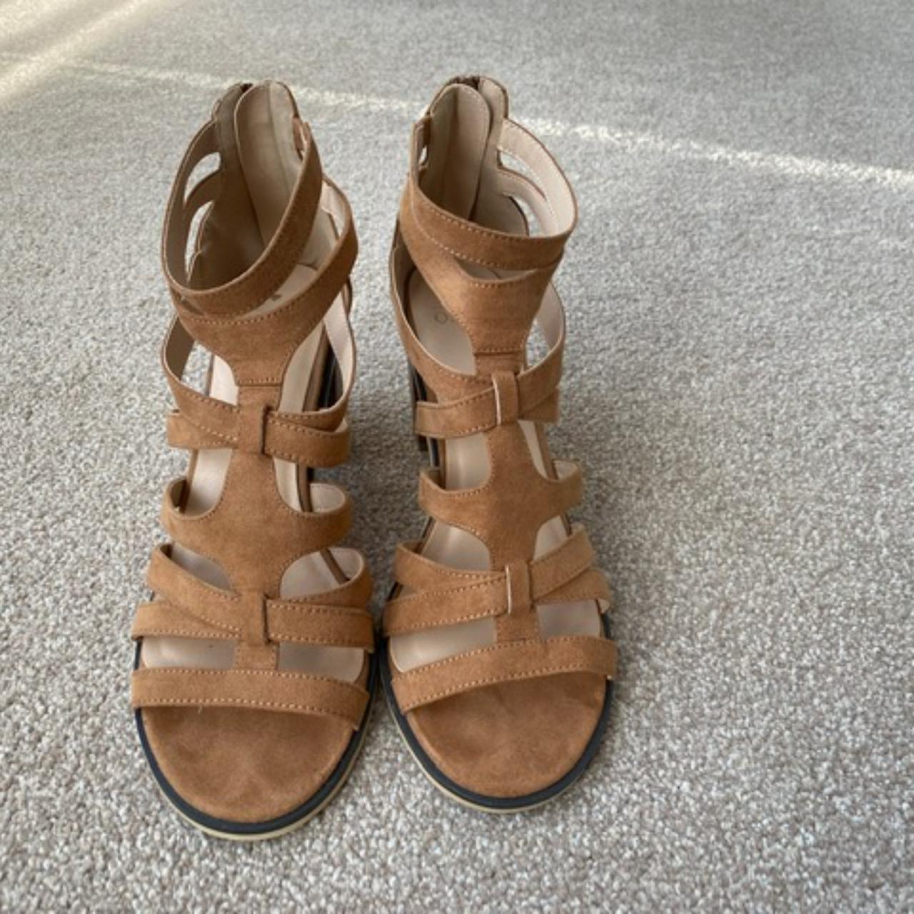 tan strappy block heels