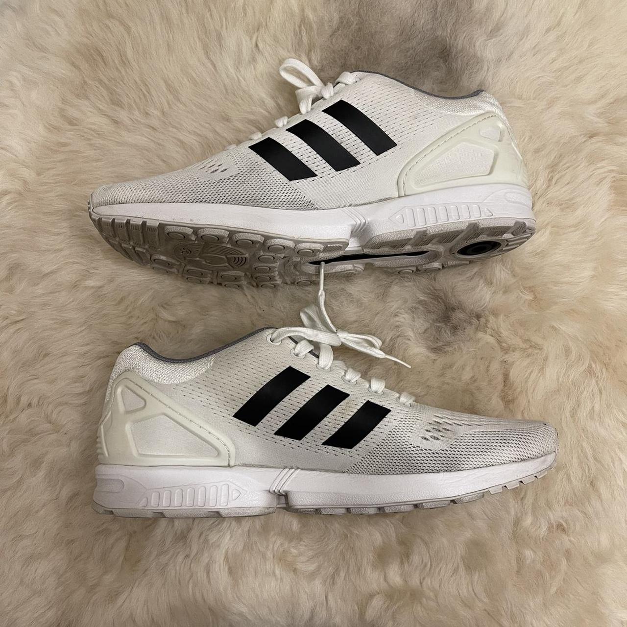 mens black and white adidas trainers