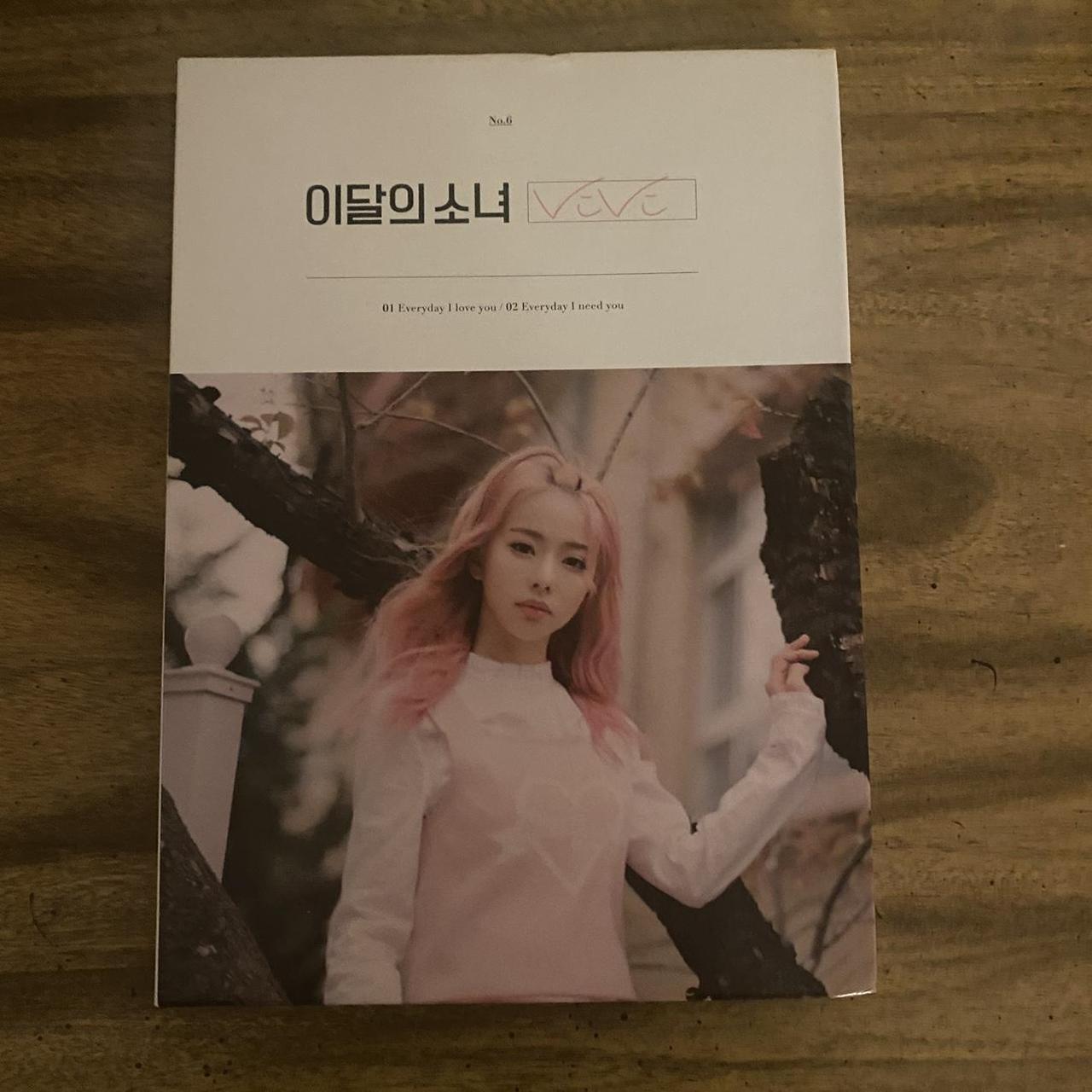 loona vivi solo pre debut album no pc cd never | Depop