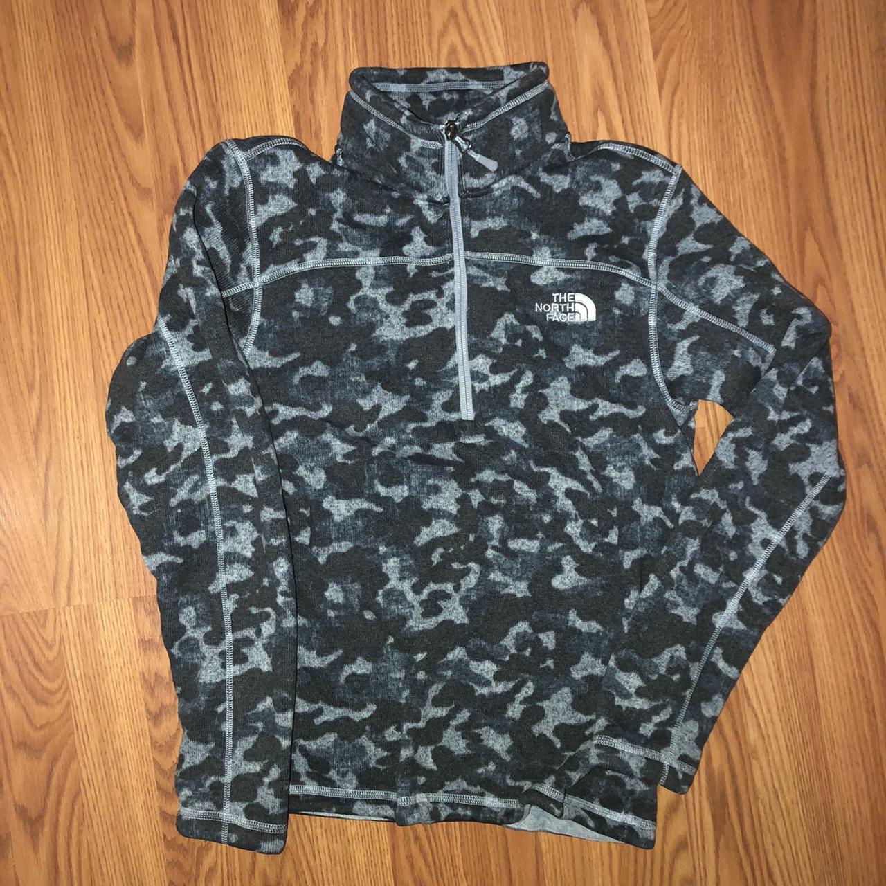 The North Face Fleece Men Quarter Zip Up Men size... - Depop