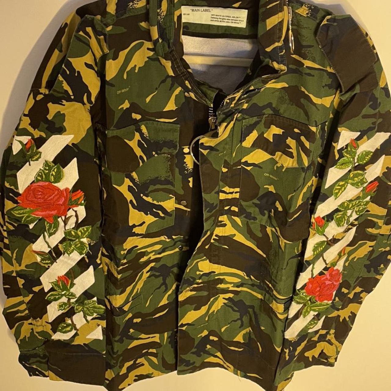 OFF-WHITE c/o Virgil Abloh Field Jacket (Camouflage)