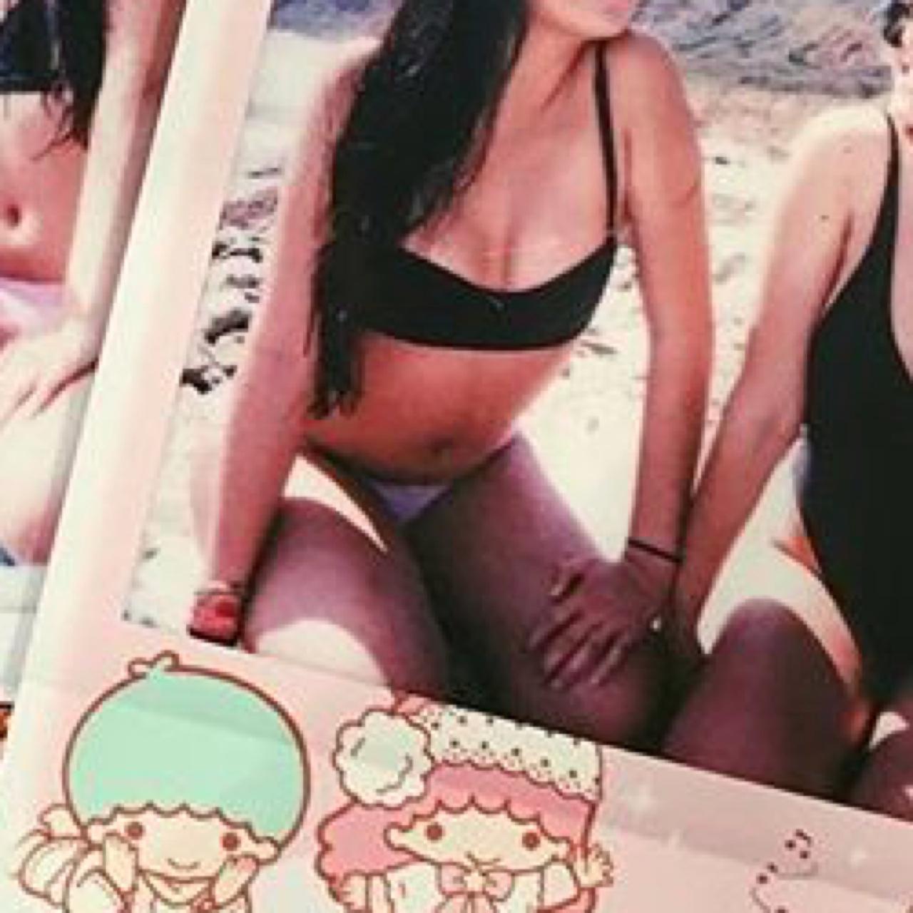 bikini top in size 2. fits like an xs and... Depop