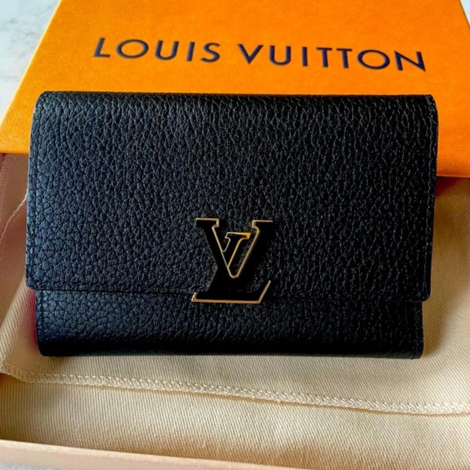 Louis Vuitton Capucines tote bag Lime - Depop