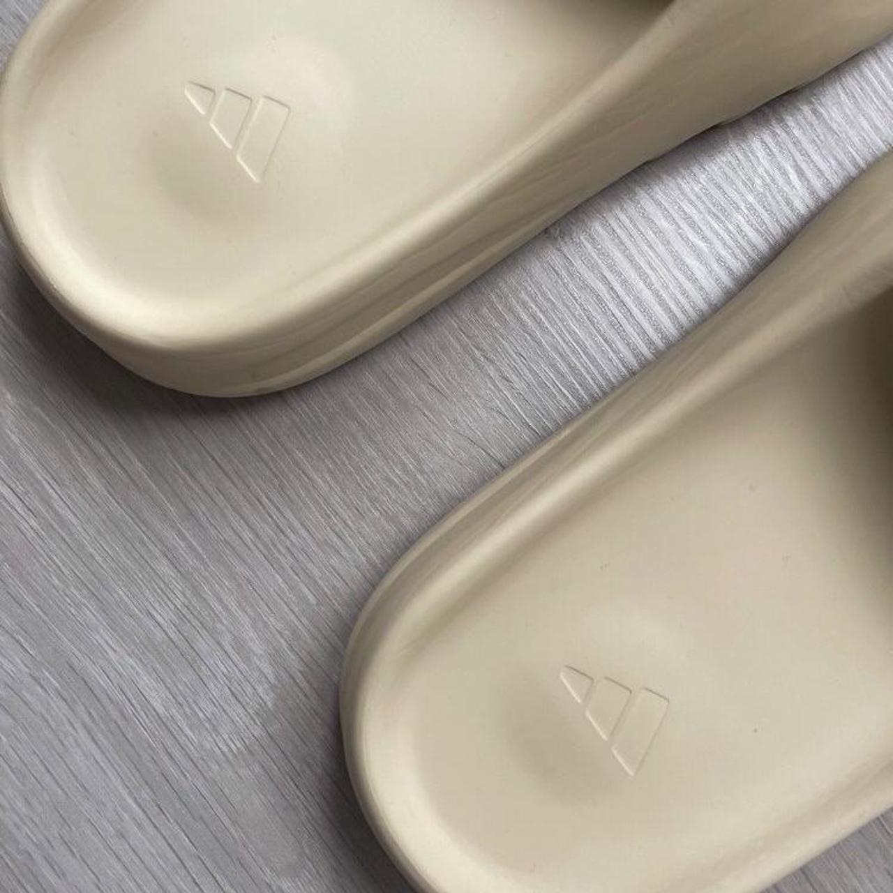 Product Image 2 - Adidas Yeezy Slides ‘Bone’ 
Size