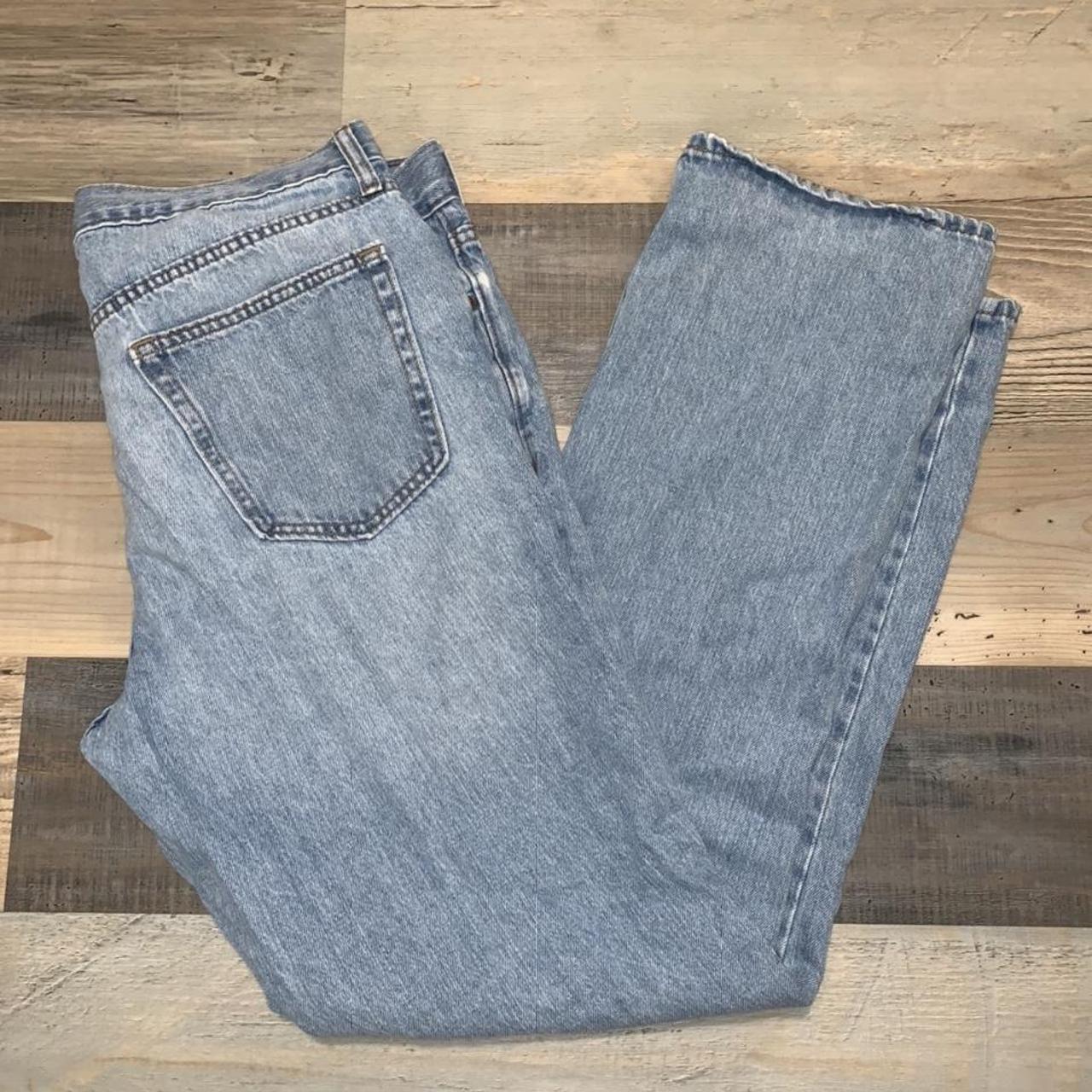 Old Navy Jeans. Straight Leg Light Wash Jeans Size:... - Depop