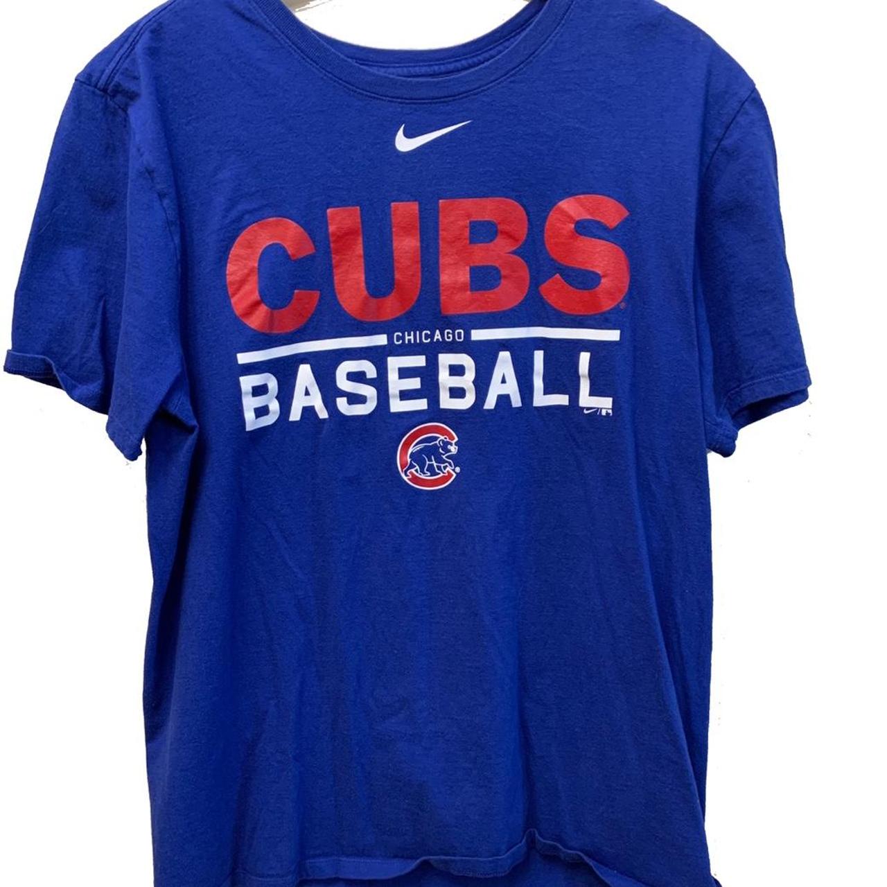 Nike Dri-Fit MLB Chicago Cubs Graphic T-Shirt Men - Depop