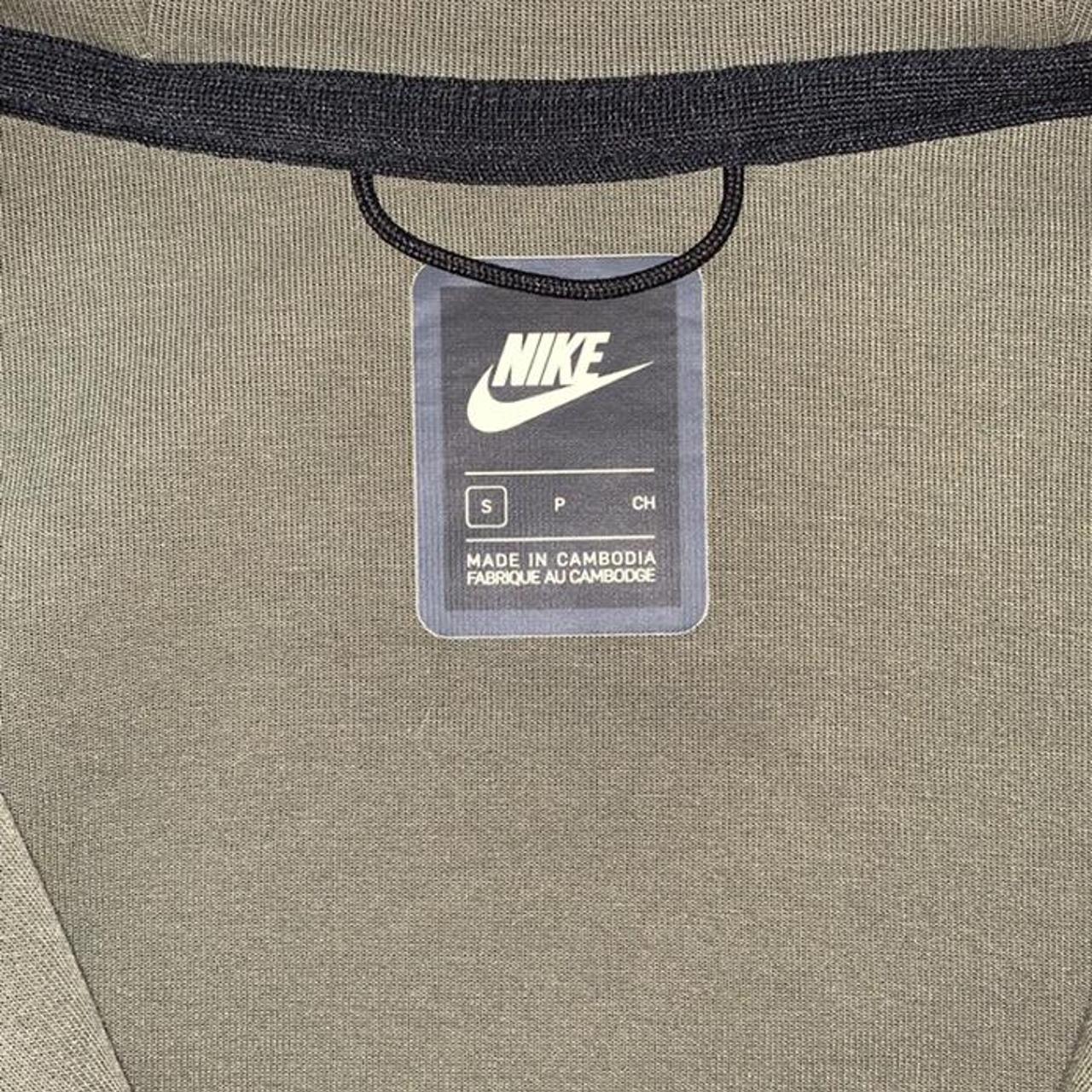 Nike Men's Khaki Hoodie | Depop