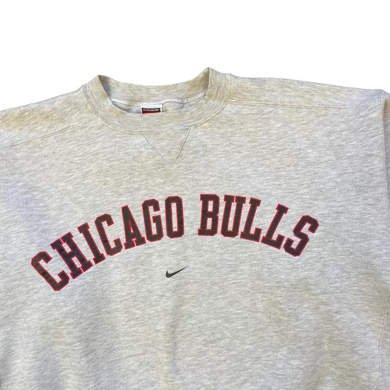 chicago bulls grey sweatshirt nike