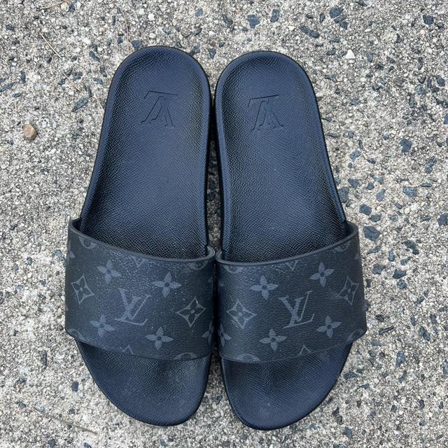 Louis Vuitton Waterfront Mule White Monogram Slides - Depop