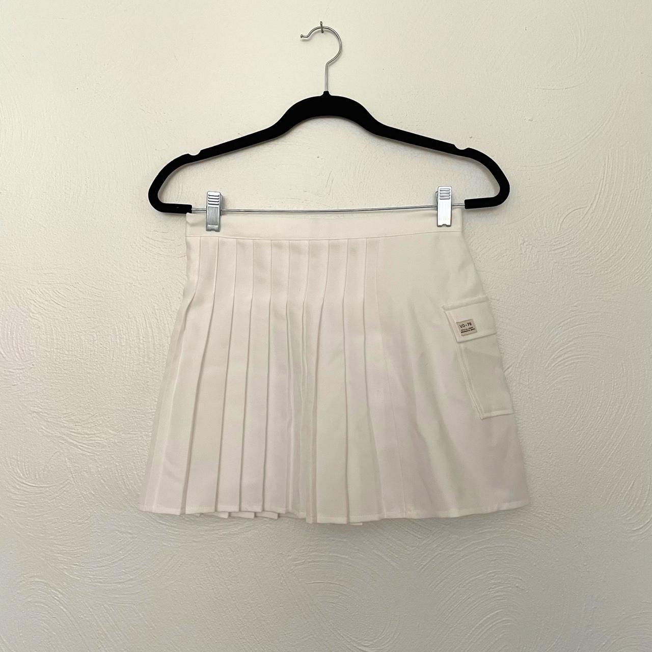 Urban Outfitters Women's White Skirt (2)