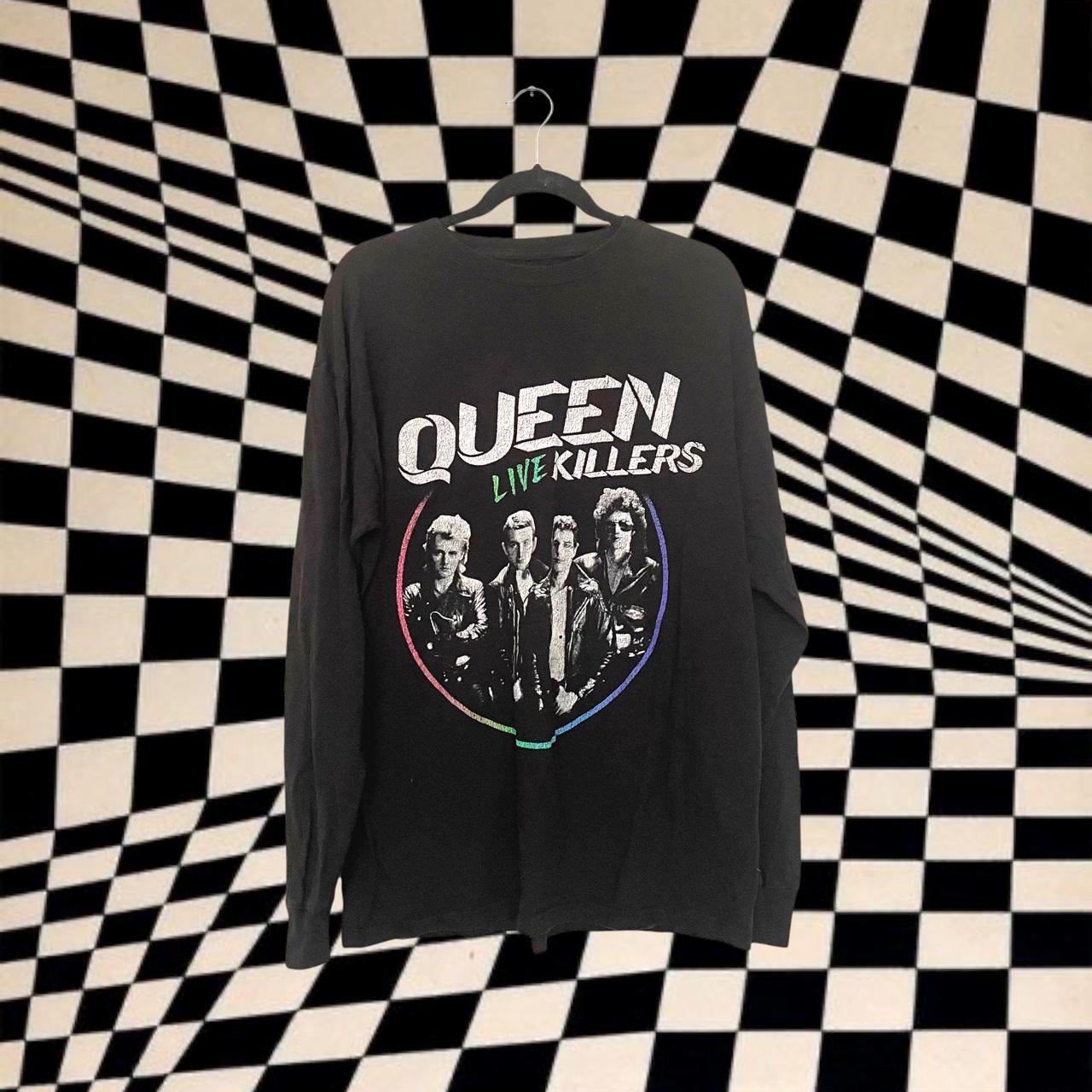 Product Image 1 - Queen graphic tee!

sized as a