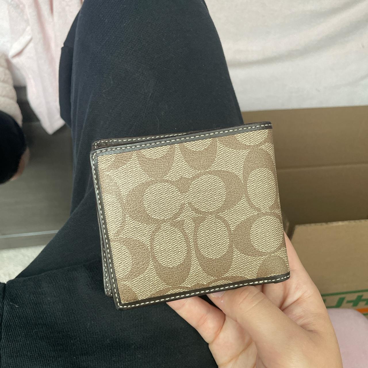 NEVER USED COACH buy LEATHER WALLET