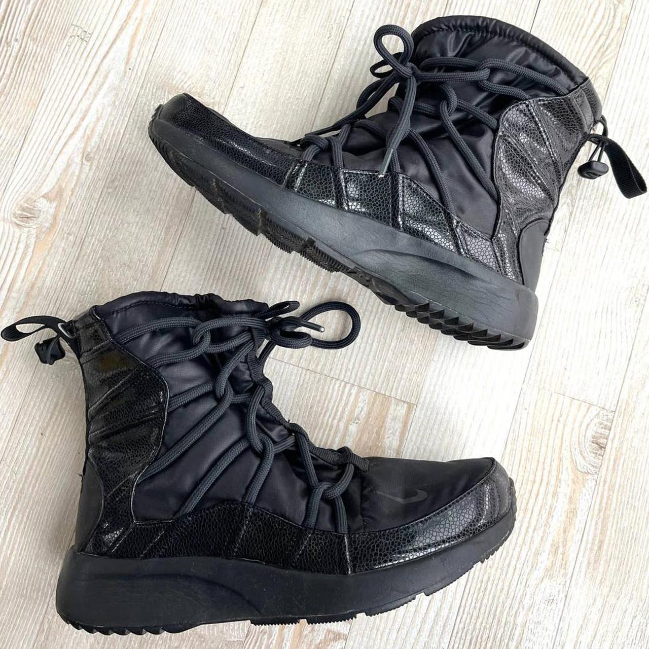 women's tanjun high rise sneaker boot