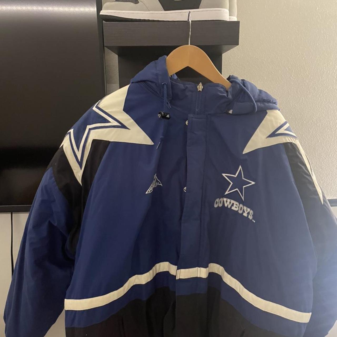 Vintage Dallas Cowboys puffer jacket. Brand: Nutmeg - Depop