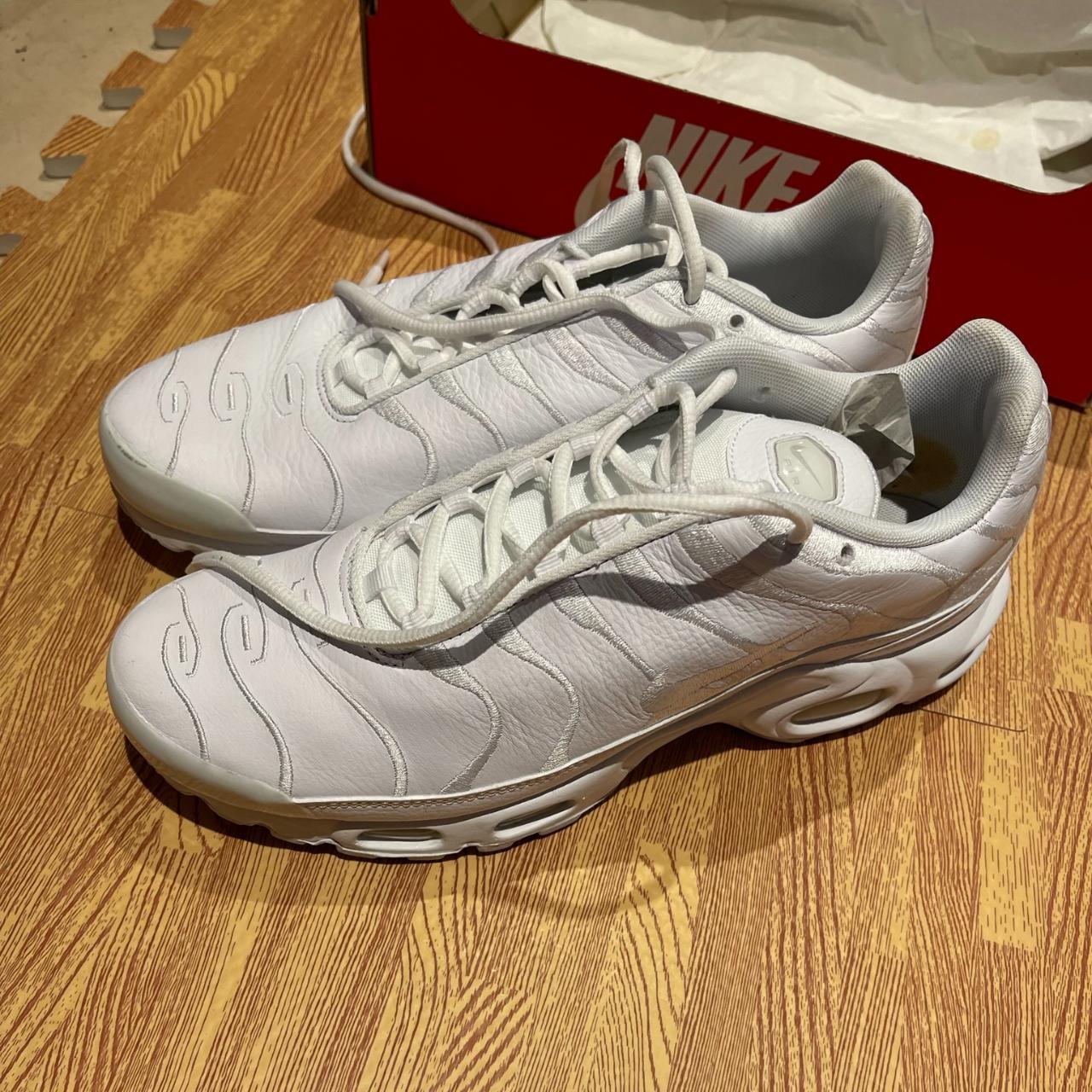 nike air max plus men's size 8.5