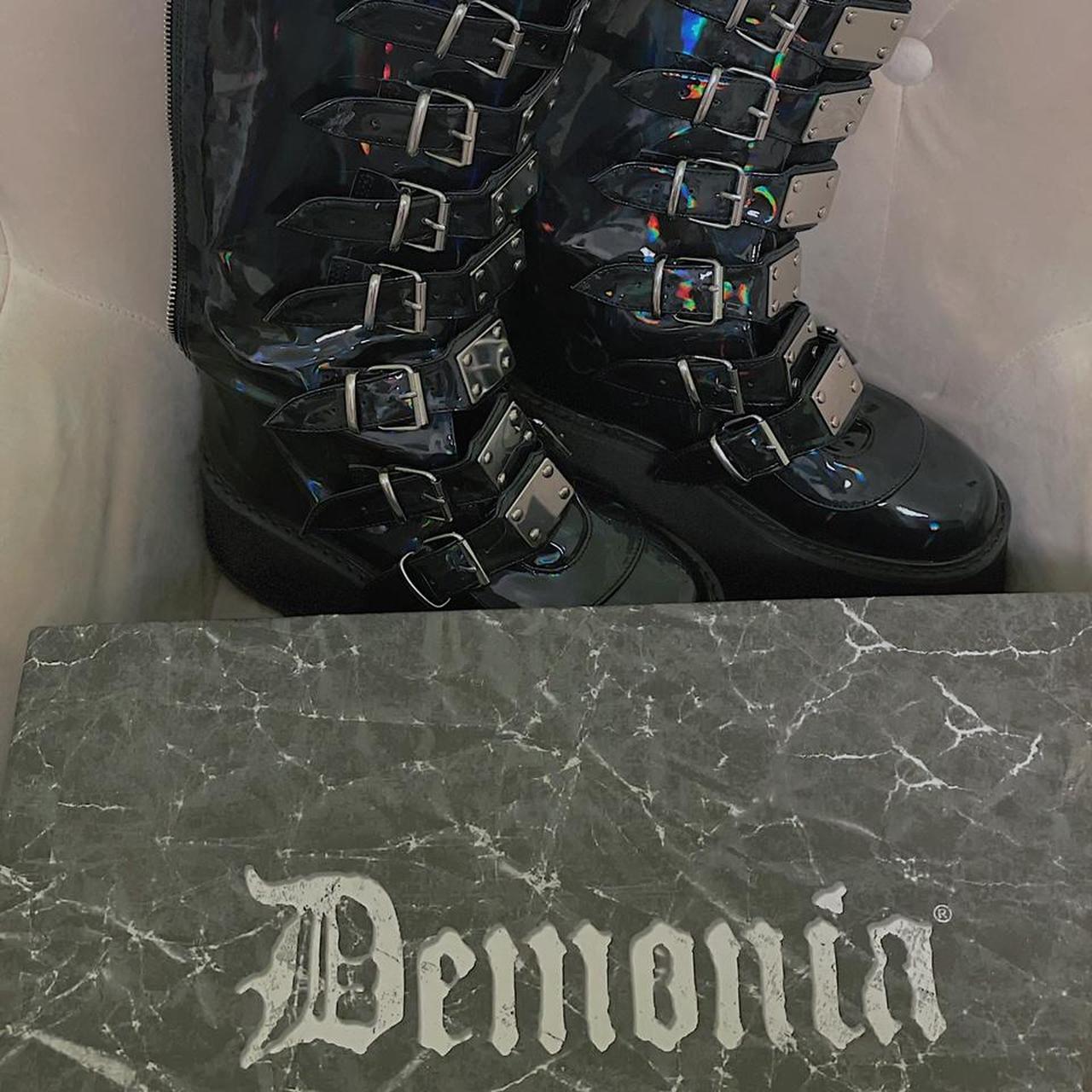damned 318 demonias