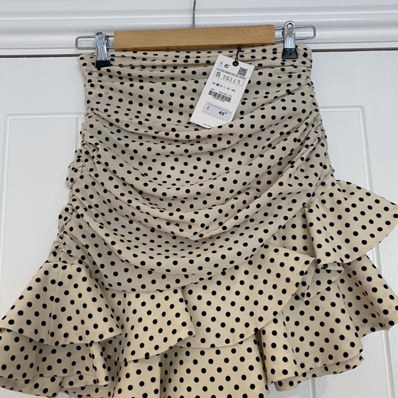 Polka dot clearance ruffle skirt zara