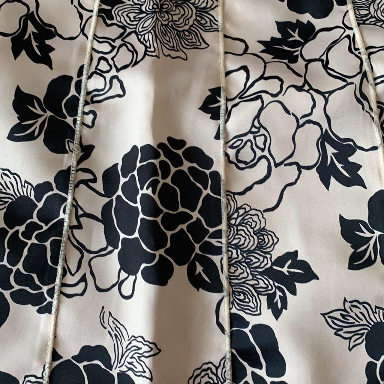 Product Image 3 - Black and off-white floral pleated
