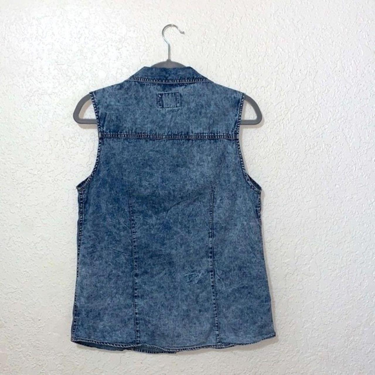 Product Image 2 - YMI button up vest. Lightweight